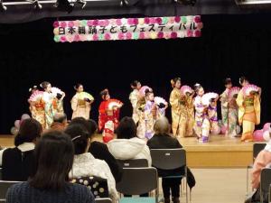 日本舞踊子どもフェスティバルの様子