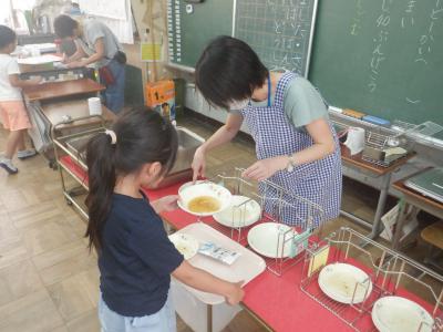 下膳の様子